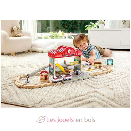 Tragbares Bahnhof-Set HA-E3877 Hape Toys 4