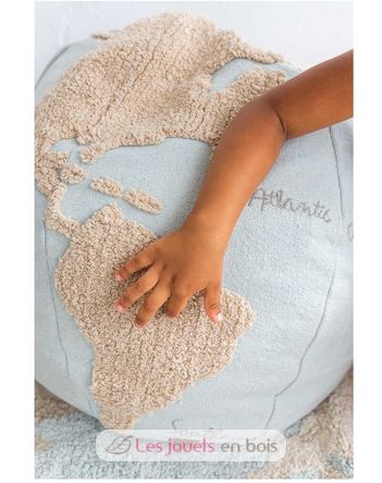 Hocker World Map LC-P-WMAP Lorena Canals 4