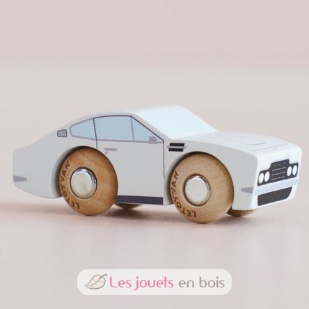 Auto Aaron Nr 6 TV-GT35 Le Toy Van 3