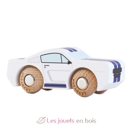 Auto Maverick Nr 17 TV-GT95 Le Toy Van 1